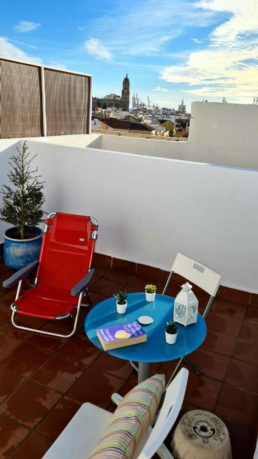 Апартаменты Penthouse With Solarium In The Center Of Malaga-Atico Con Solarium En El Centro De Малага Экстерьер фото